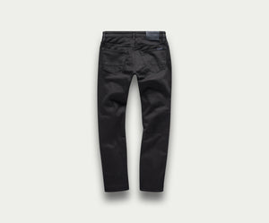 Achteraanzicht van The N01 Slim Black jeans van Blue Rivet Jeans op een lichtgrijze achtergrond. Deze premium zwarte jeans hebben achterzakken en een zichtbaar taillebandlabel, wat de klassieke, slim-fit stijl benadrukt met extra stretch voor verbeterd comfort.